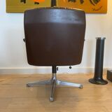 Armchair P128 by Osvaldo Borsani for Tecno, Italy 1960