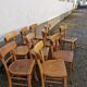 Lot de dix chaises de bistrot disparates