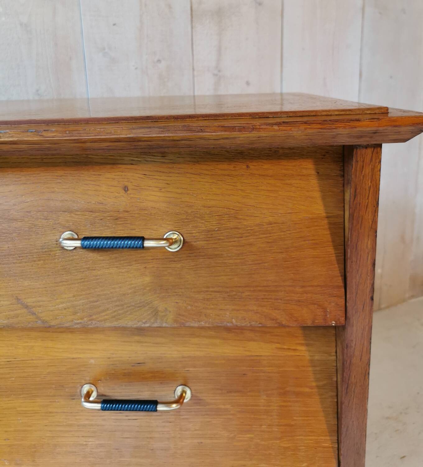 Vintage chest of drawers