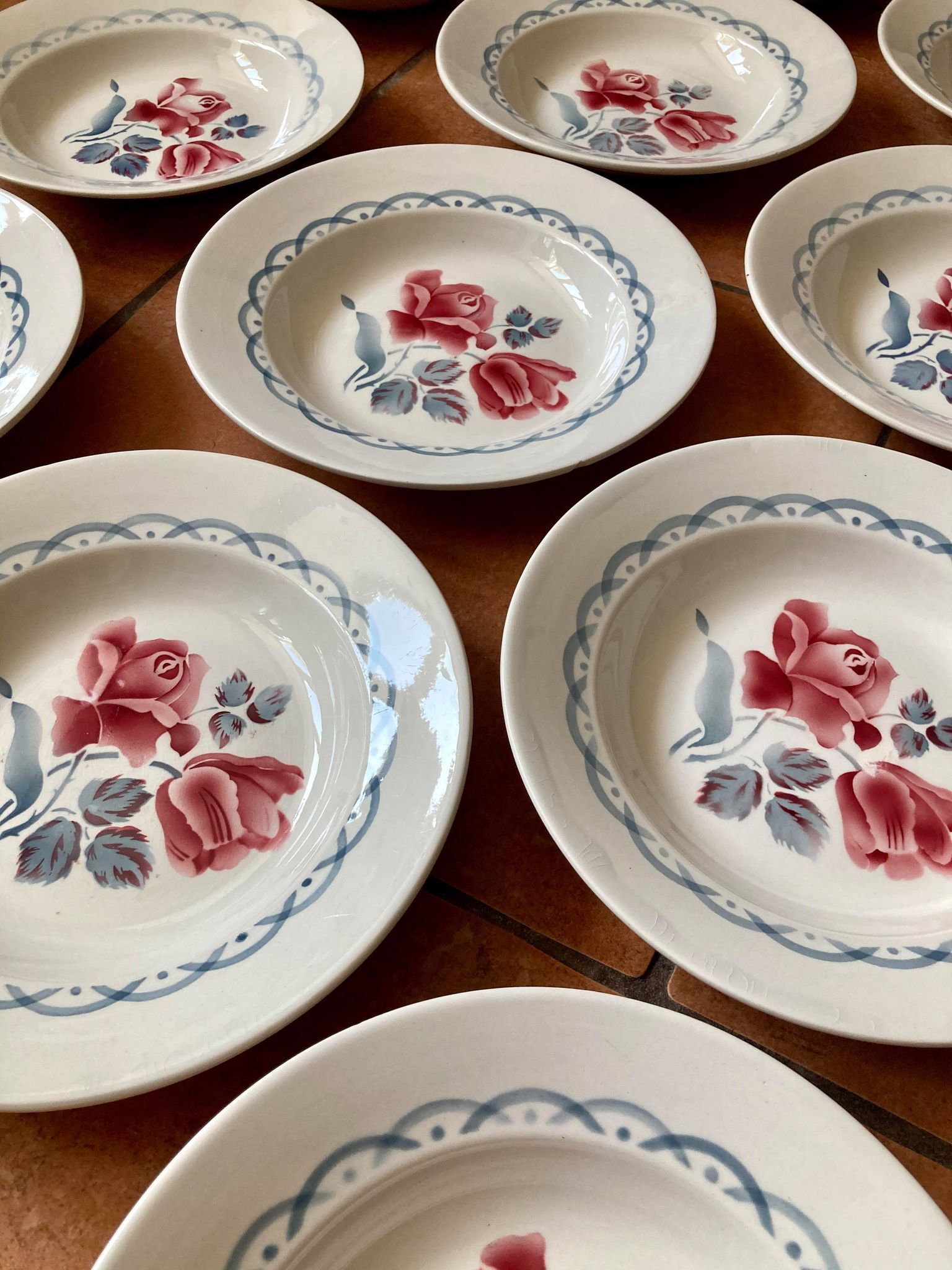 Lot plates Digoin Sarreguemines model Cannes