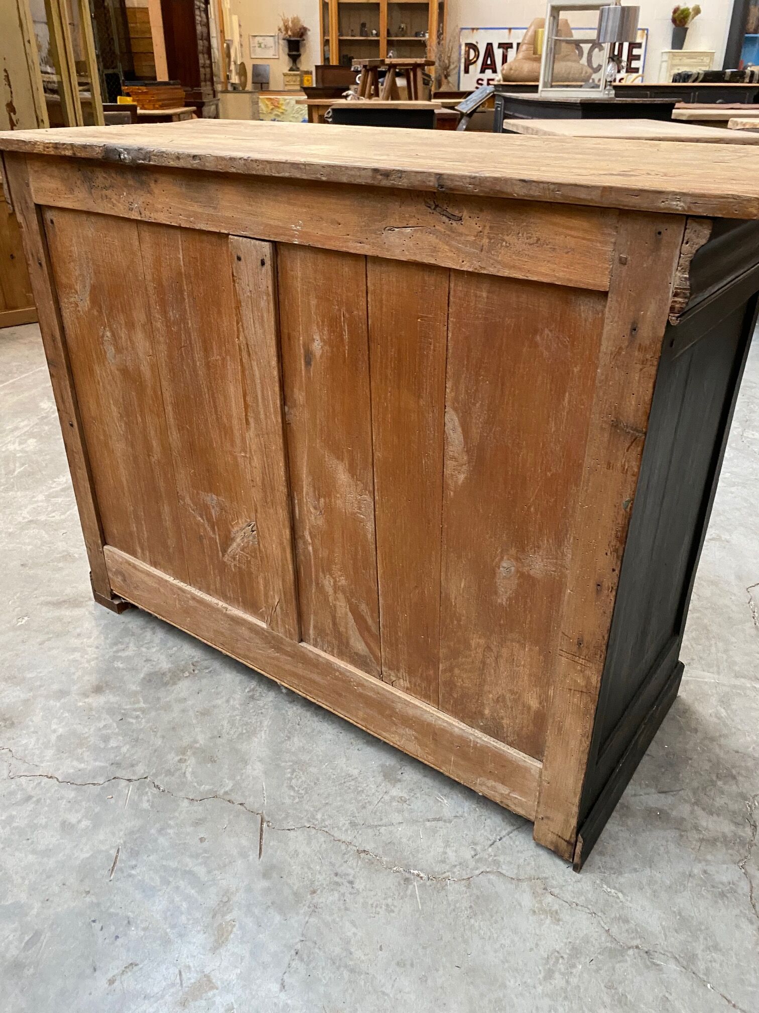 Buffet 2 doors early XXth