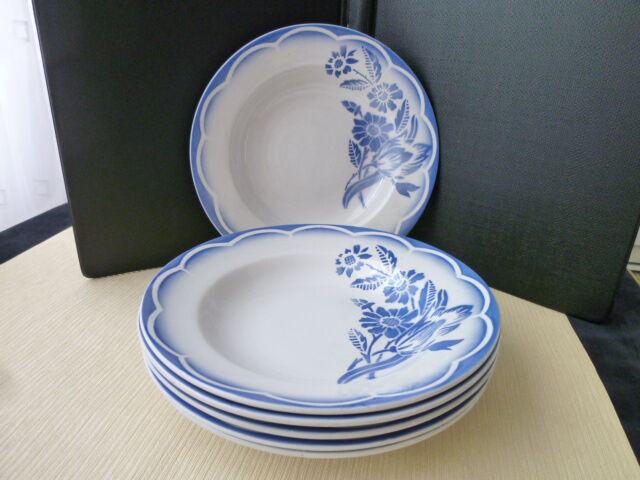 Set of 6 Hollow Plates Digoin Sarreguemines Model André