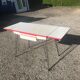 Table in formica