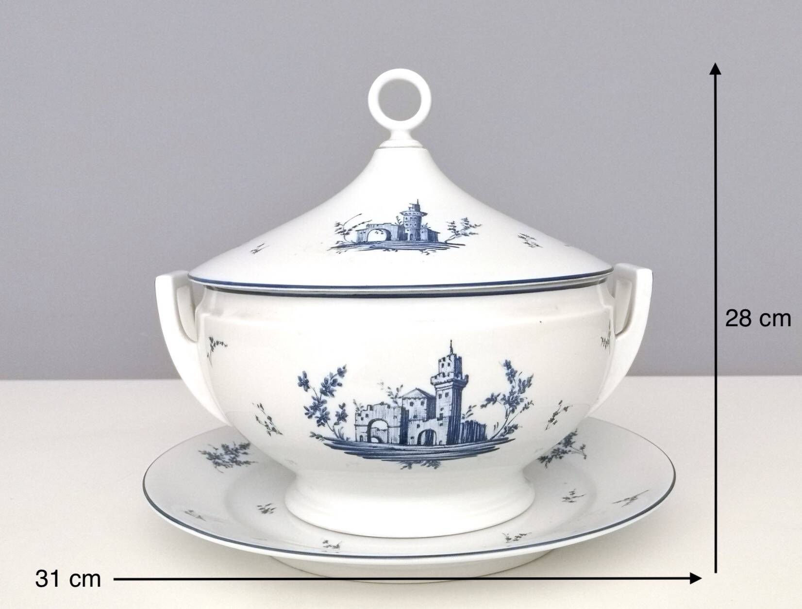 Assiette à soupe néoclassique en porcelaine blanche et bleue de Richard Ginori, Italie