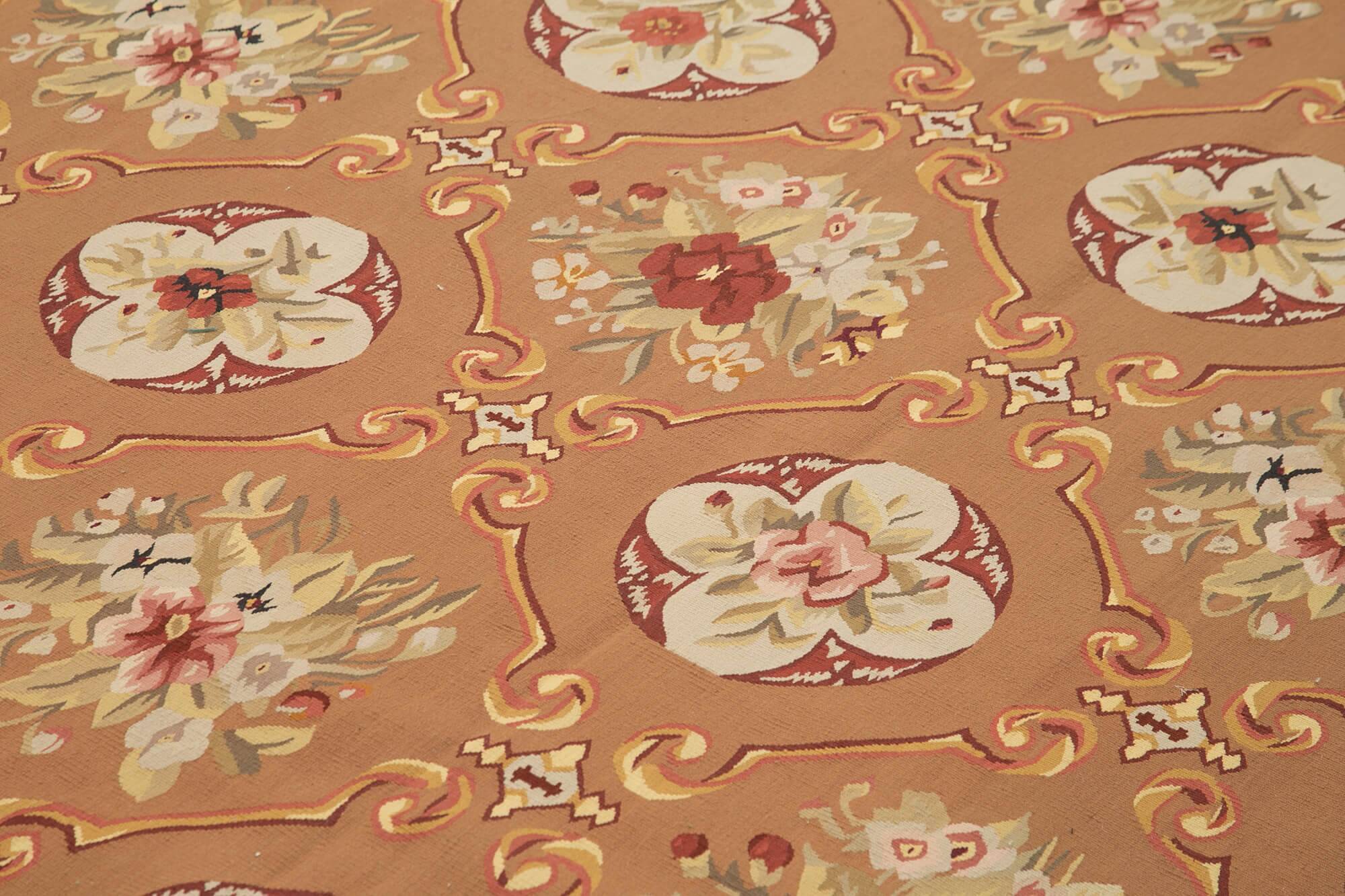 Handmade European Vintage Aubusson Kilim 300 cm x 430 cm