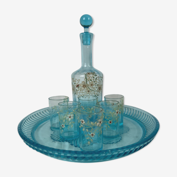 Blue decanter accompanied by its tray and 6 glasses