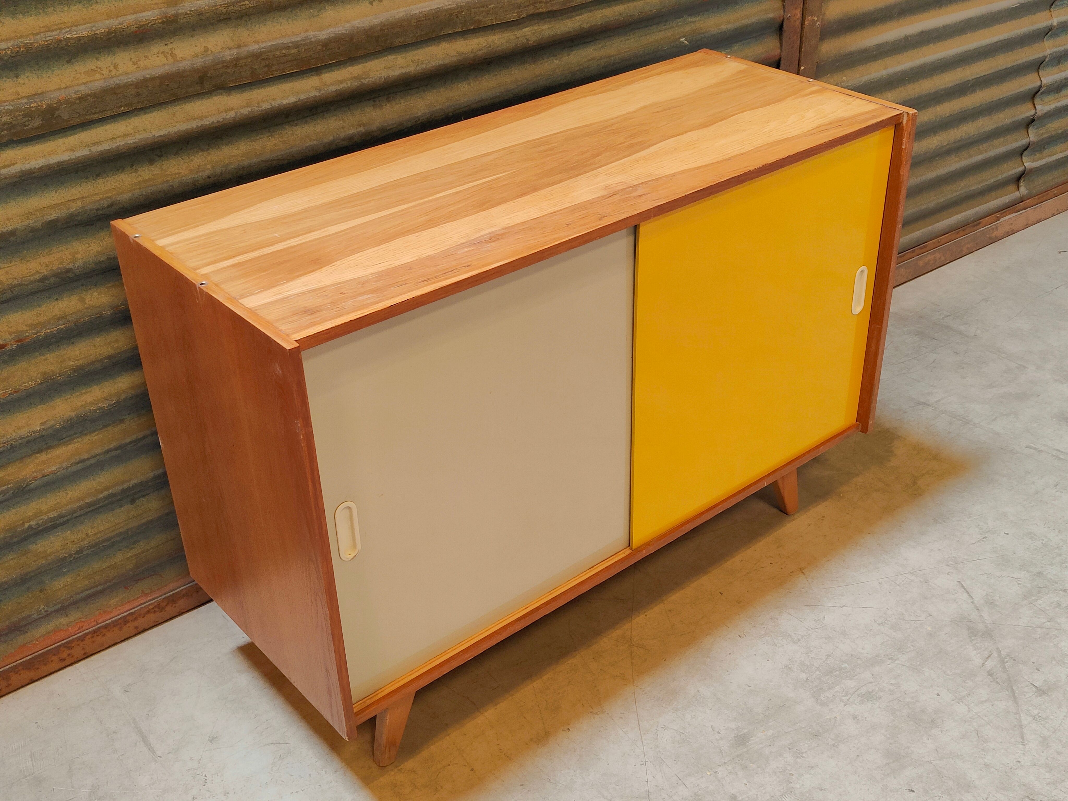 Yellow U 452 sideboard by Jiri Jiroutek for Interier Praha 1960