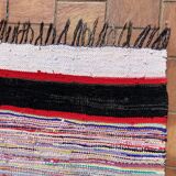 Contemporary and artisanal carpet 290 x 138 cm