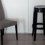 Trois Tabourets hauts, Charles Ghost par Kartell et Starck