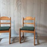 4 chaises en bois massif