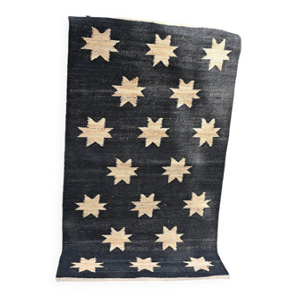 Handwoven wool and jute rug