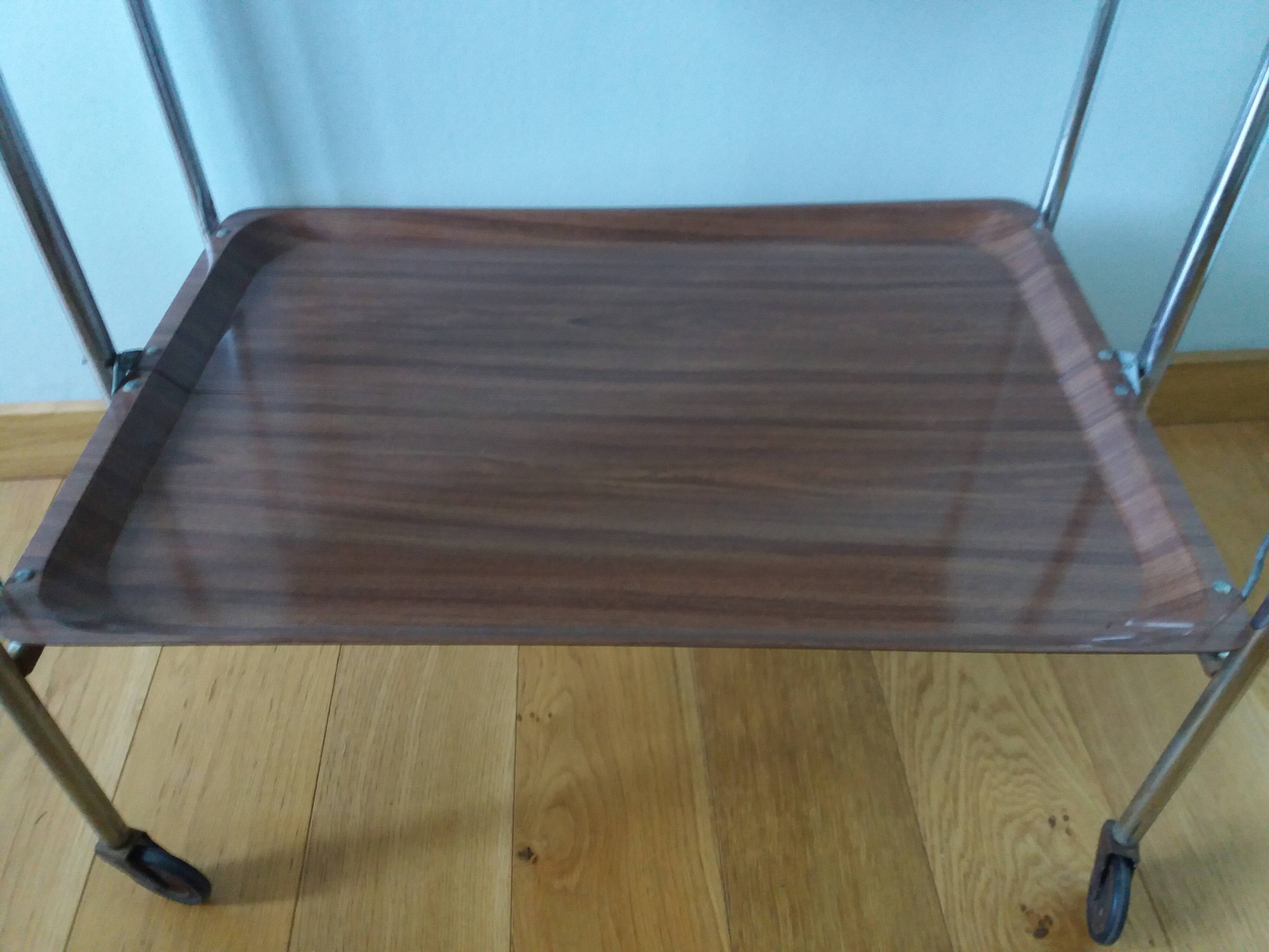 Folding trolley on wheels