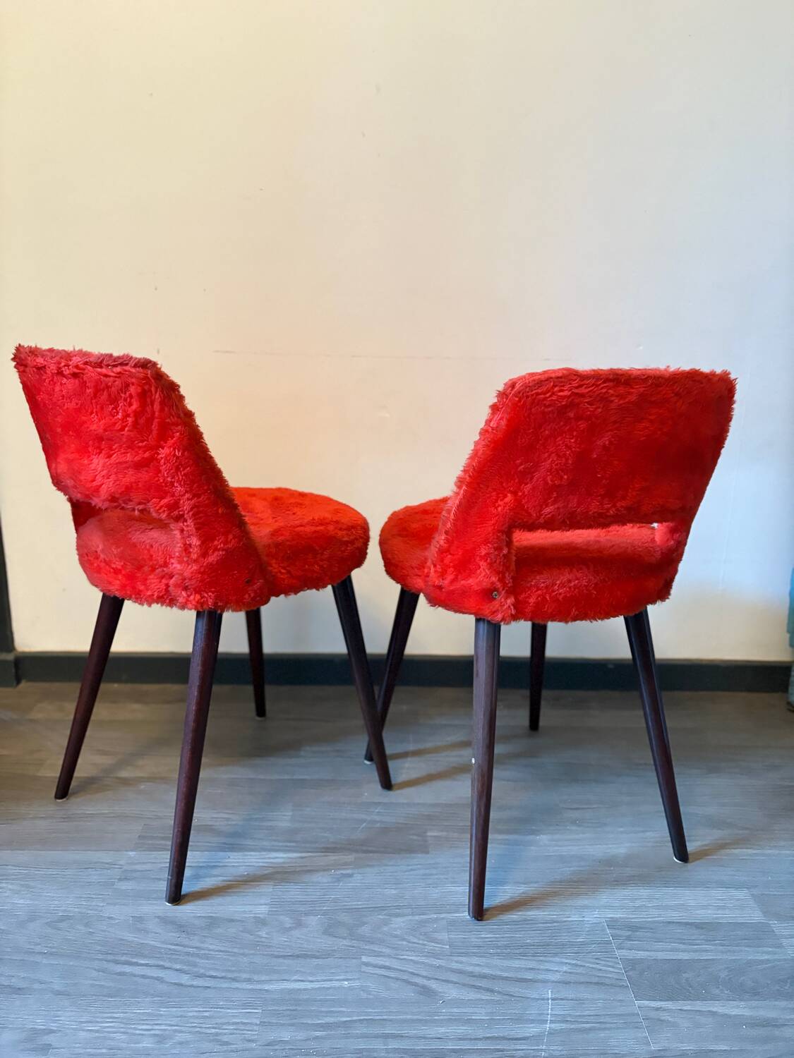 Pair of armchairs with splayed legs