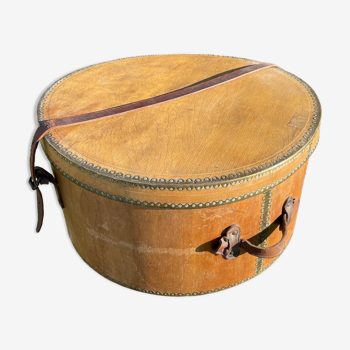 Vintage 1900 maple and leather hat box