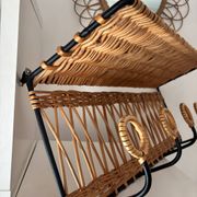 Porte manteau en fer et rotin Jacques Adnet 60s