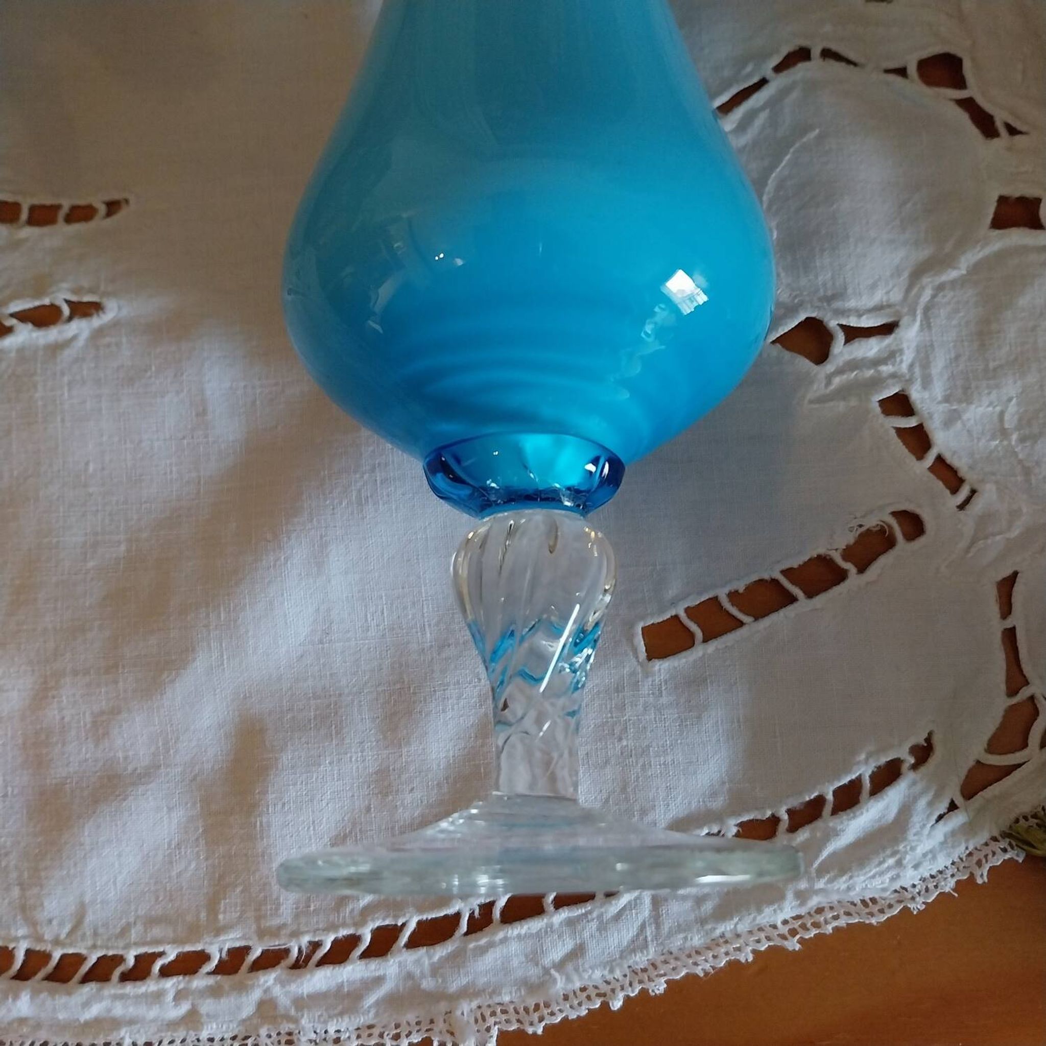 Soliflore en opaline bleu opalescente vintage