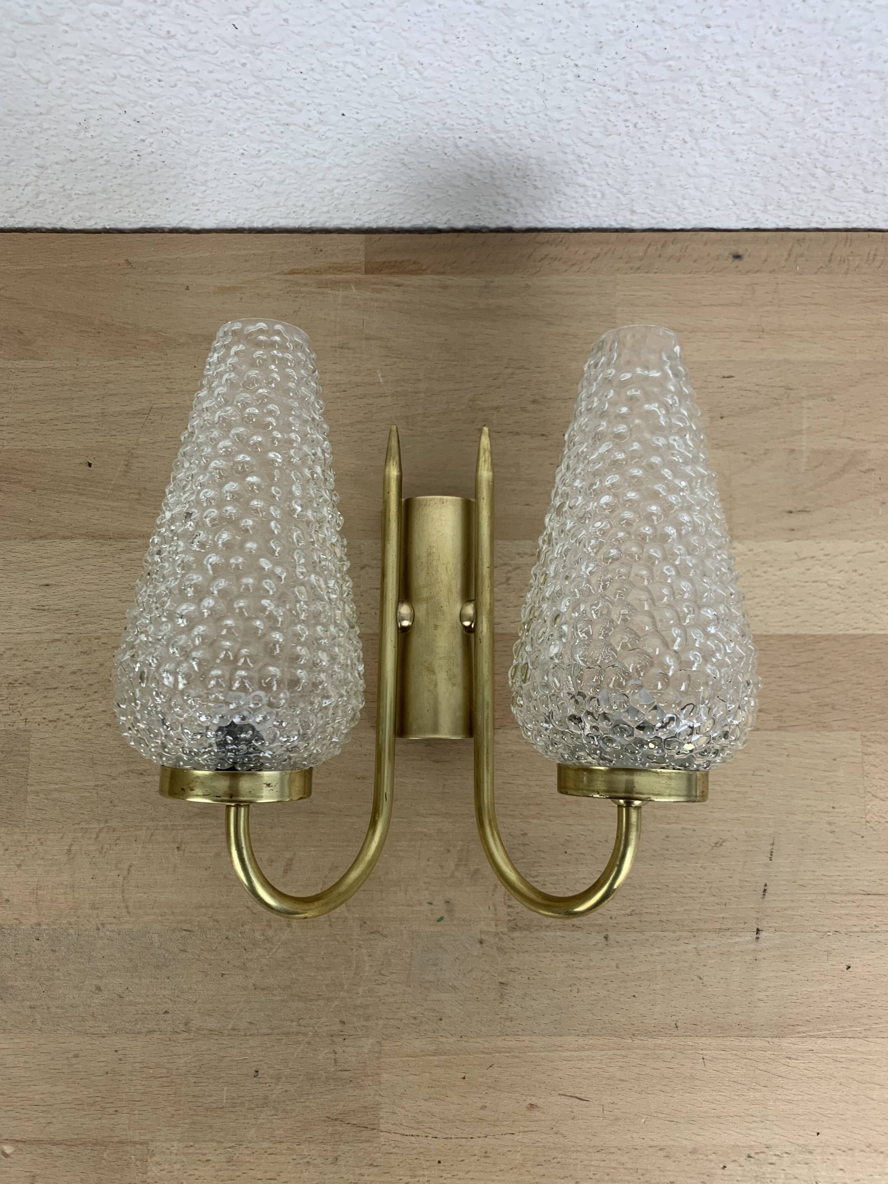 1950s brass and tulip Bubble wall lamp