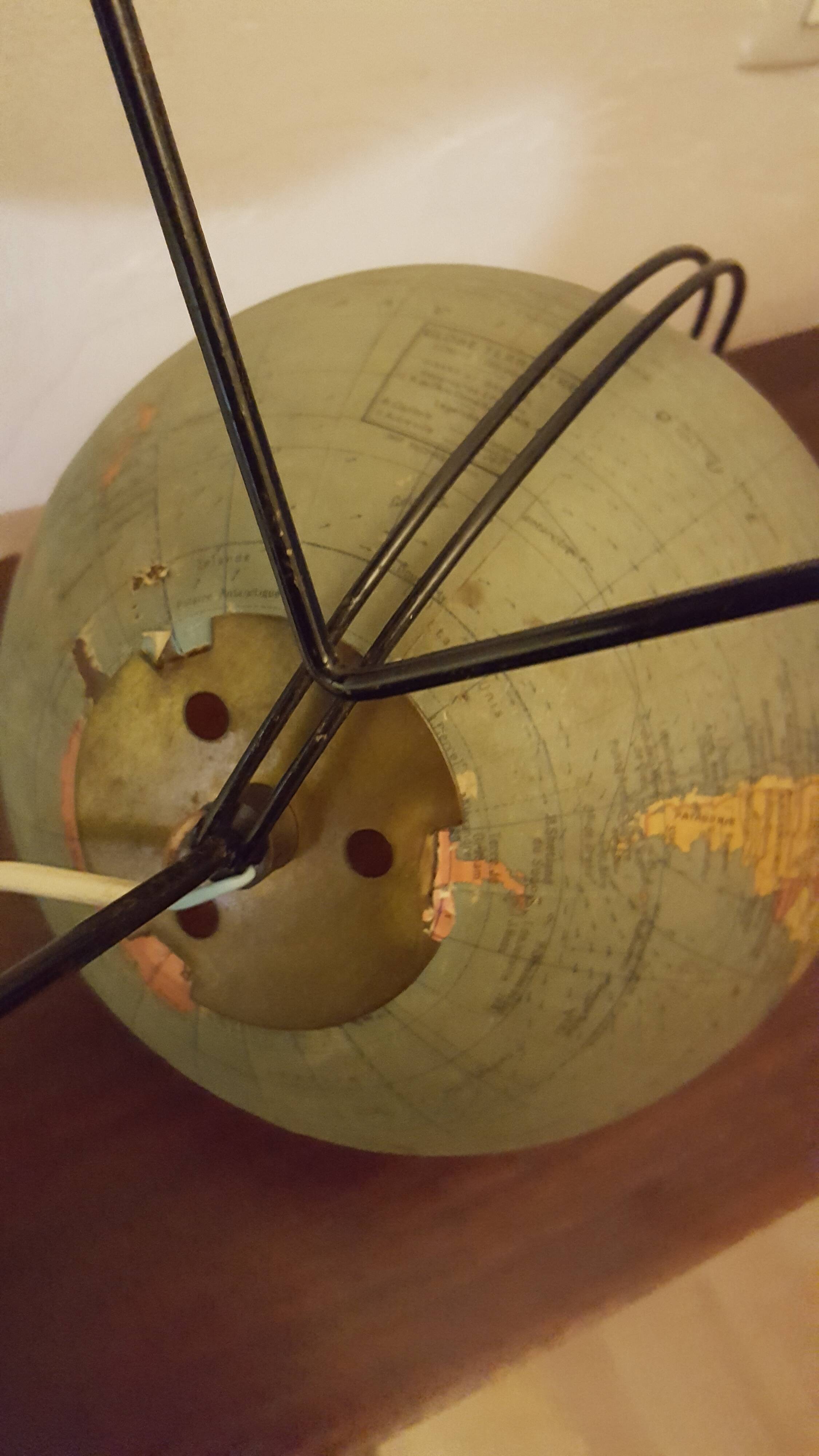 Globe terrestre en verre annee 50/60