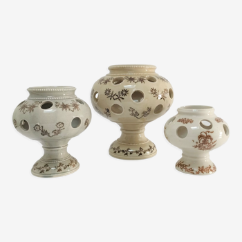 Trois pots à crocus céramique Saint-Uze début XXème décor floral