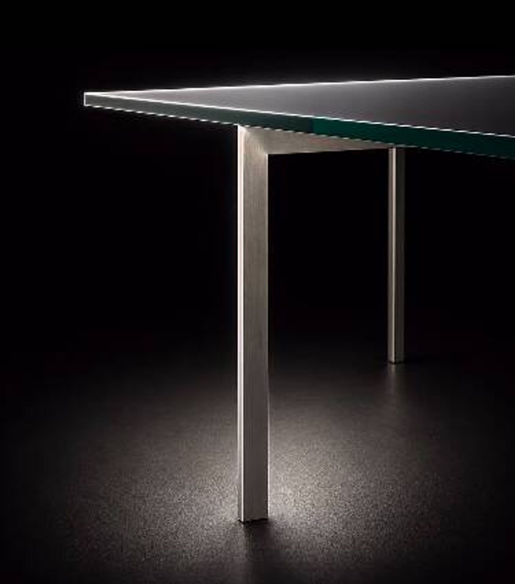 Table basse Barcelona par Ludwig Mies Van Der Rohe