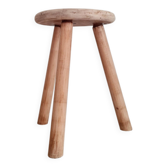 Solid raw wood tripod stool