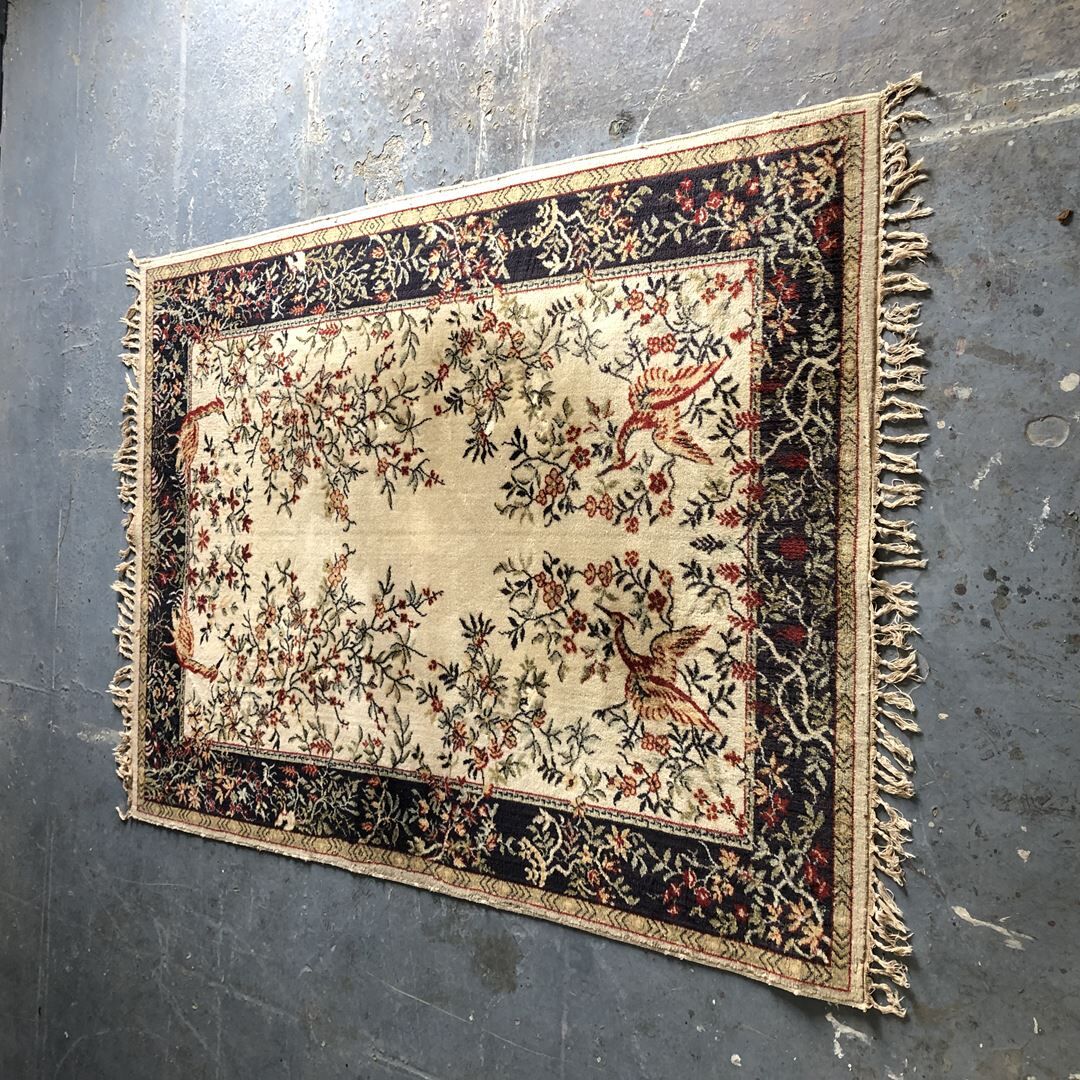 Oriental carpet 162x220