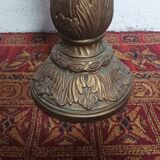 Twisted saddle column in gilded plaster