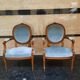 Paire de fauteuils medaillon de style Louis XVI