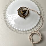 White opaline suspension