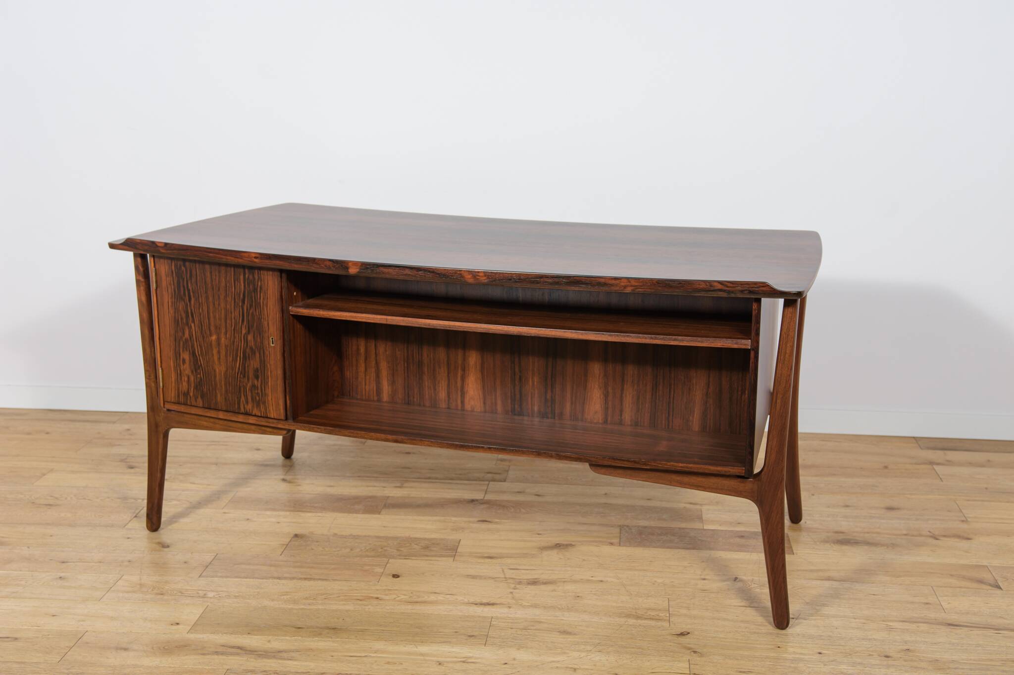 Mid-Century Modern Danish Rosewood Desk by Svend Åge Madsen for H.P. Hansen, Denmark, 1960s