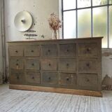 Green patina workshop furniture