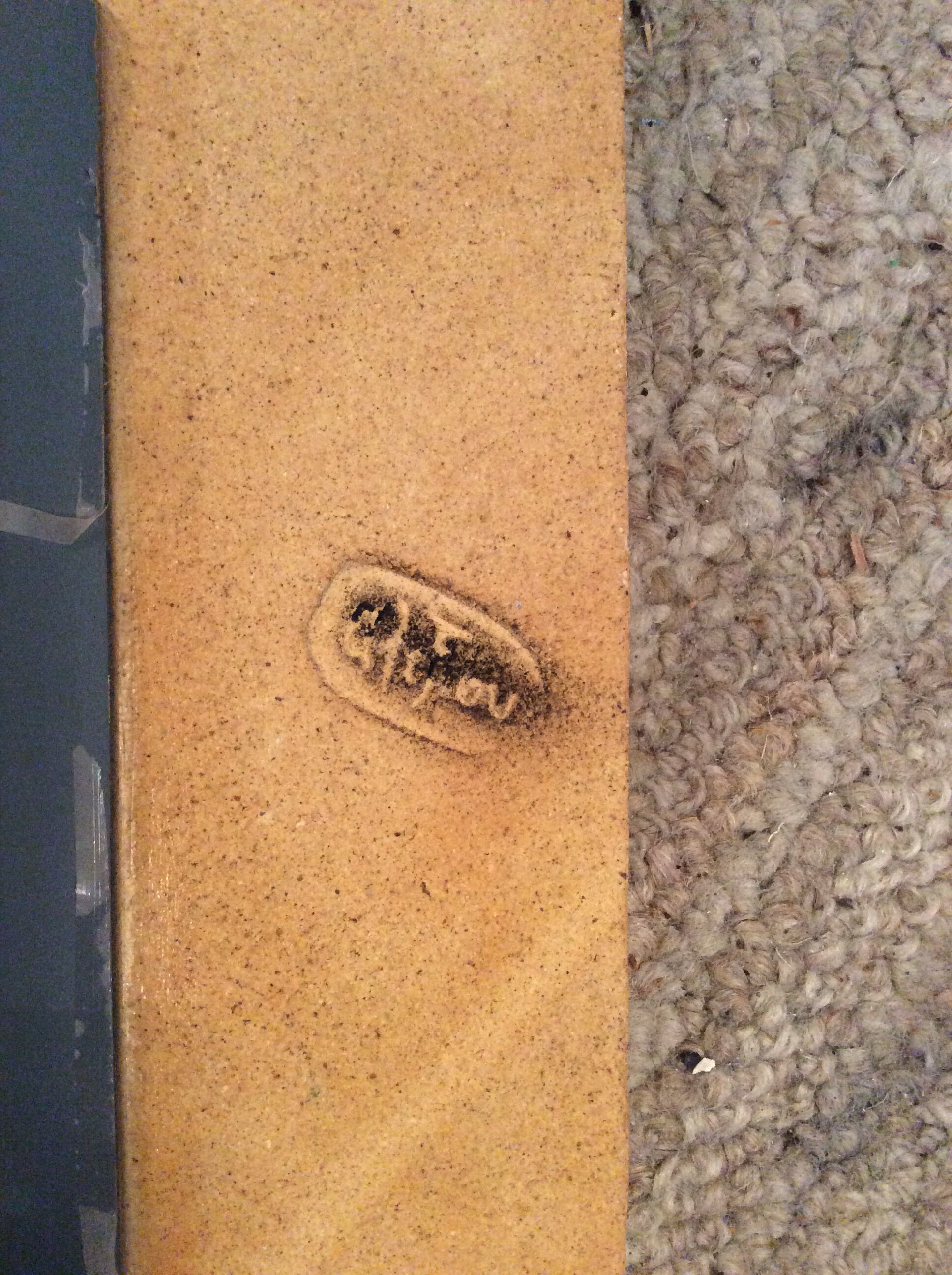 Vintage mirror of the 70s and 80s in concrete signed