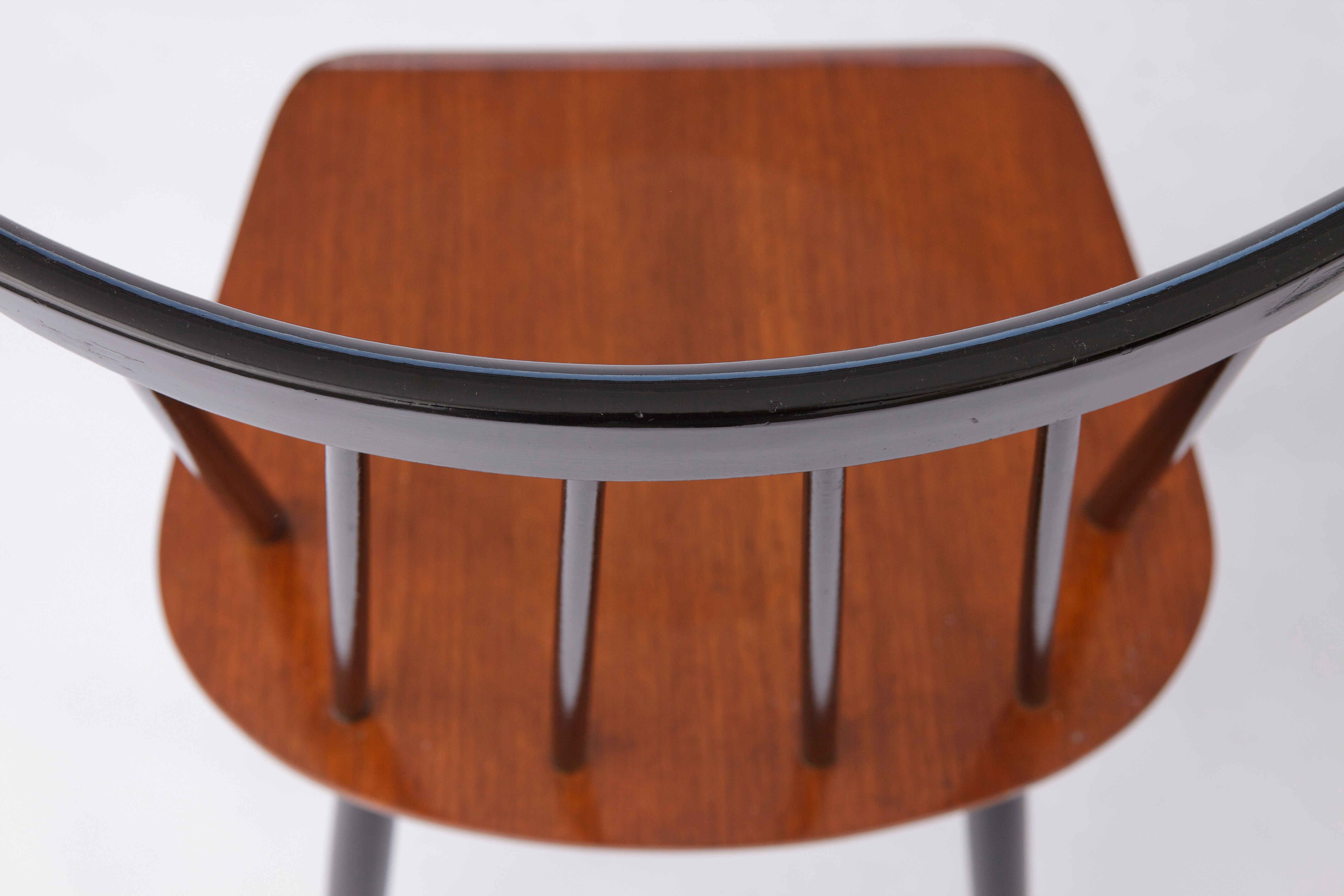 Pair Fanett chairs by Ilmari Tapiovaara 60/70