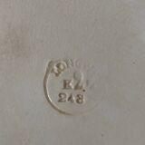 Old flat plate from the Longwy earthenware factory, "Mignon" model