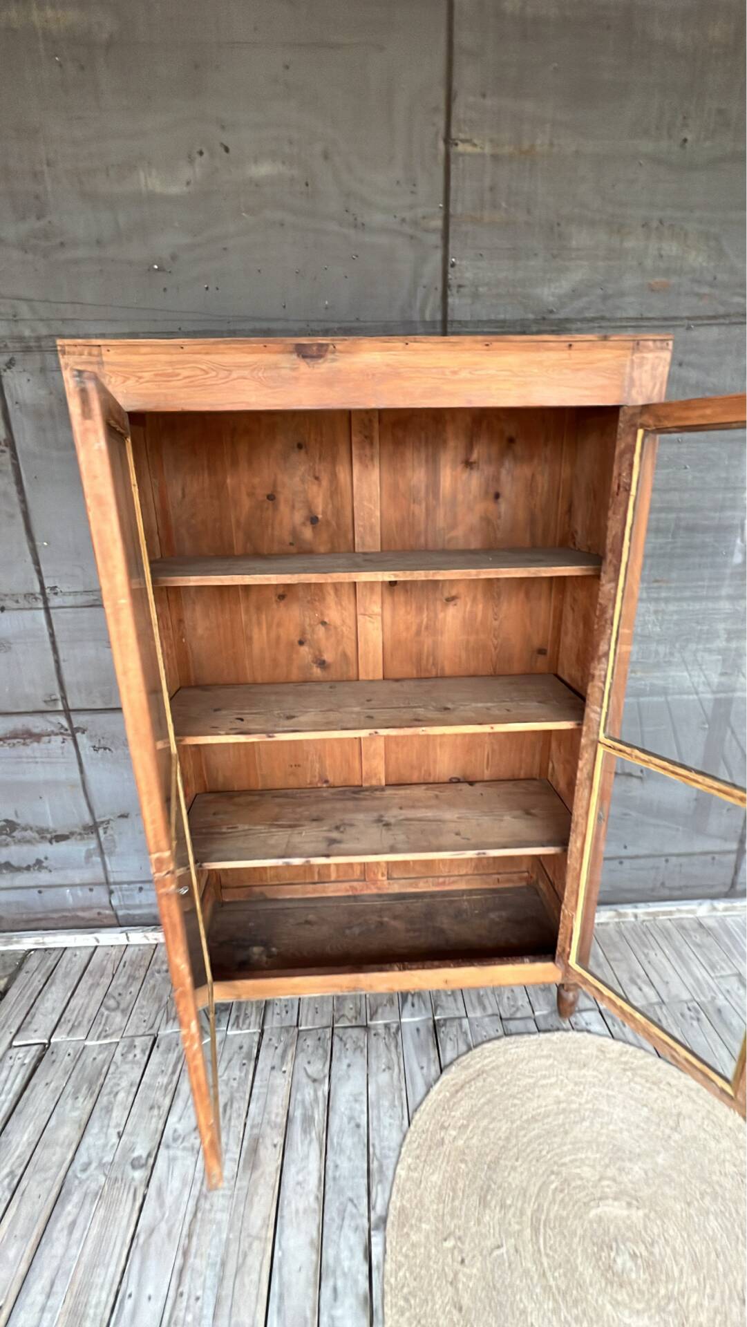 Ancienne vitrine anglaise