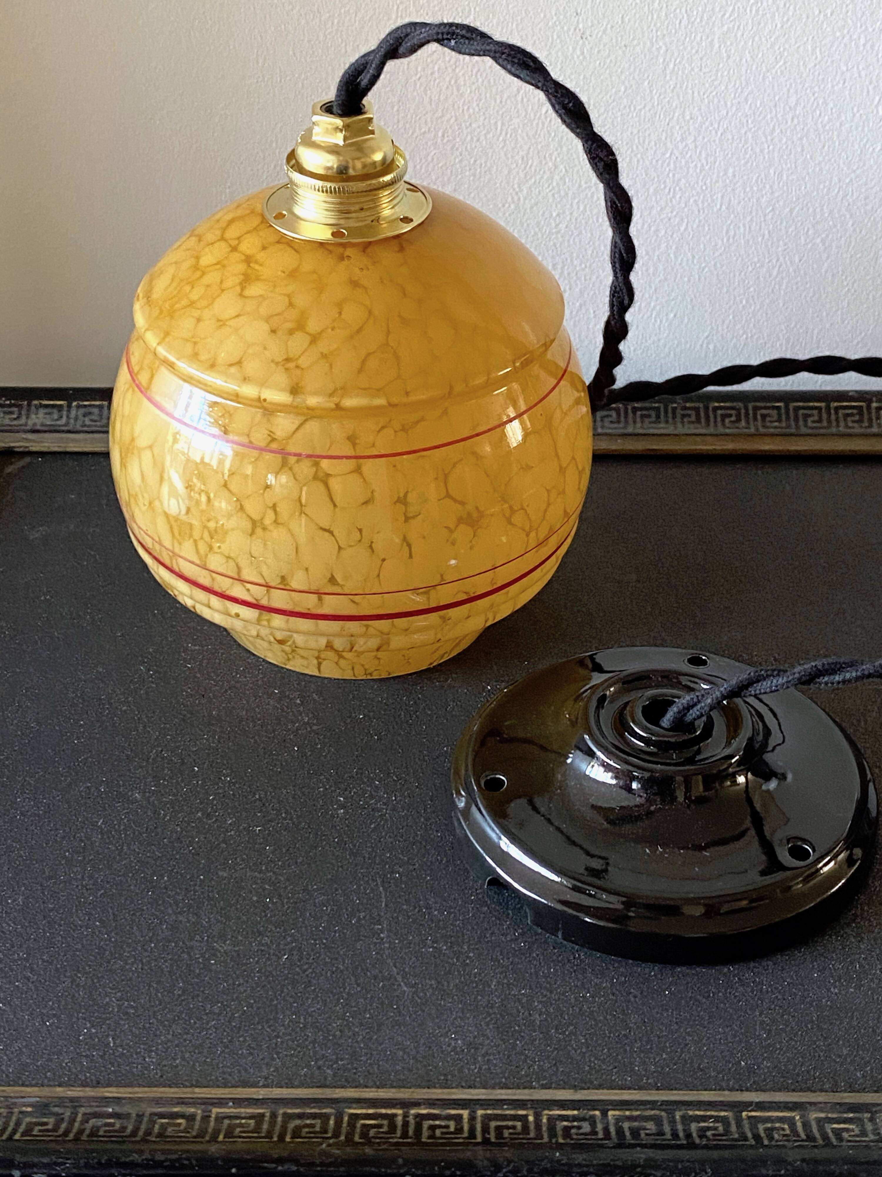 Art Deco pendant lamp in Clichy glass