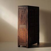 Meuble quatre portes en bois massif, XVIIIᵉ siècle