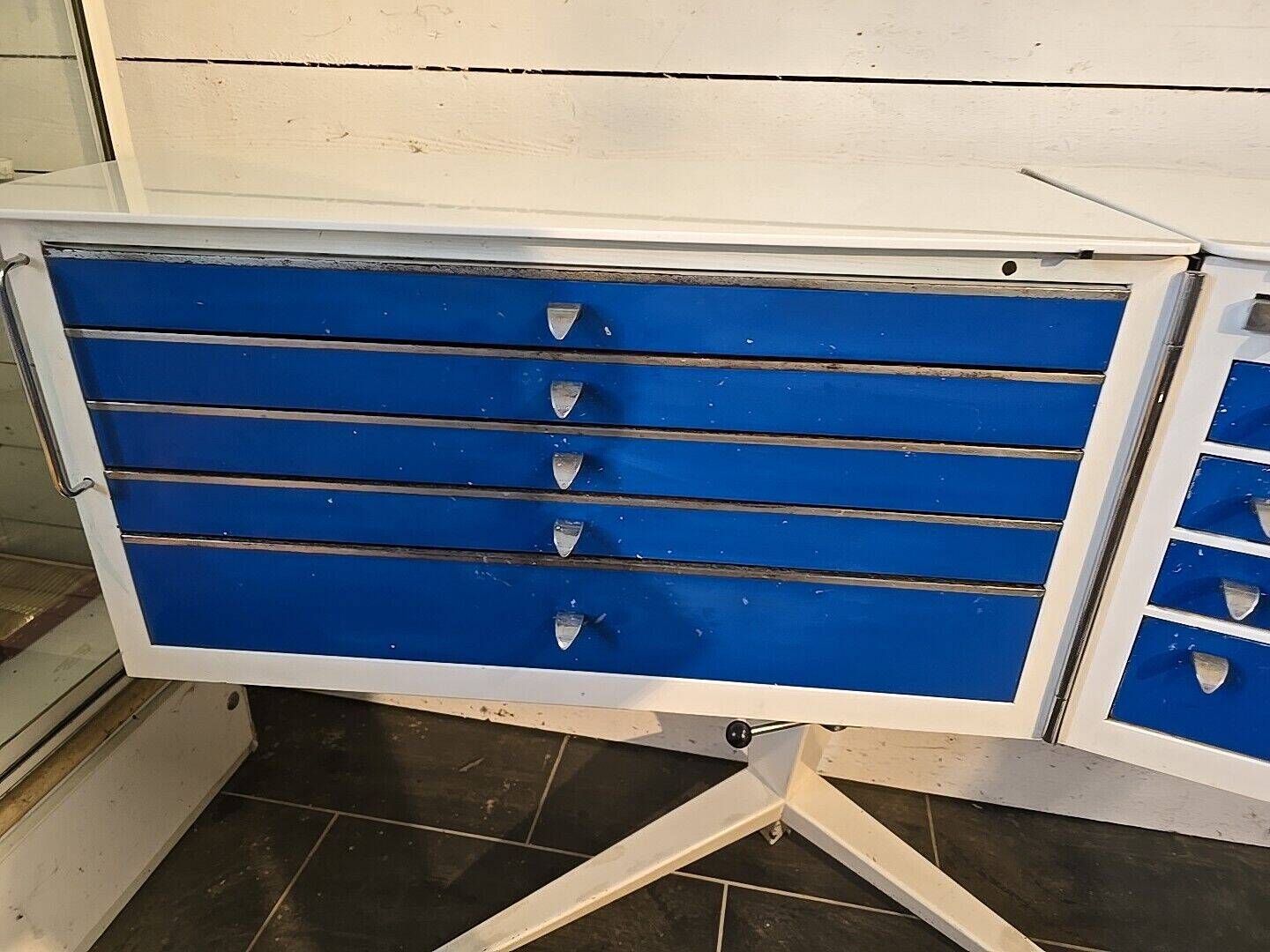 Gallus professional furniture dentist furniture from the 1960s