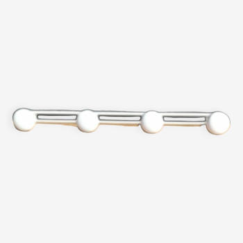 Coat rack with 5 metal hooks