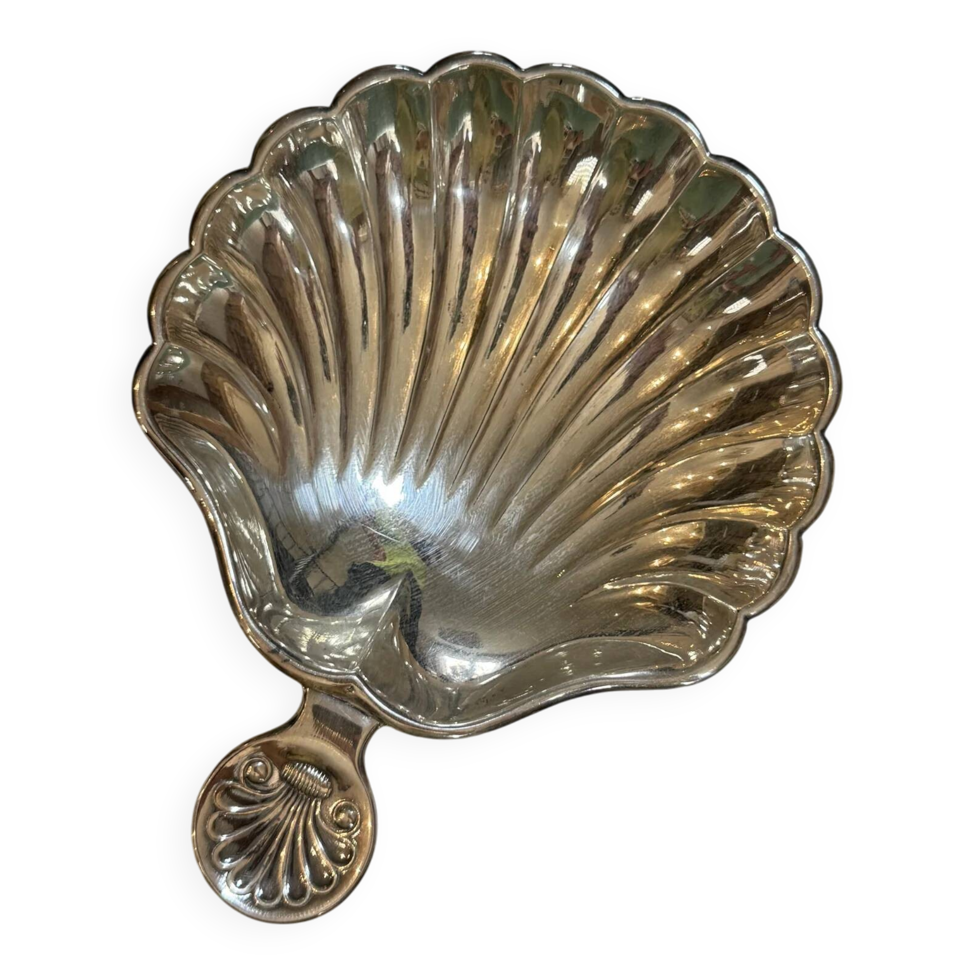 Vintage shell catchall