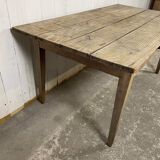Farm table