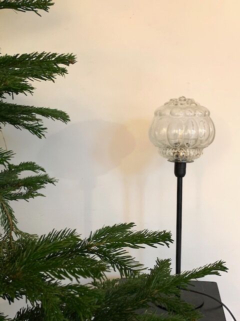 Vintage table lamp with bubbled glass globe