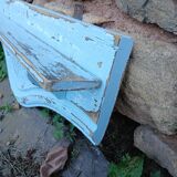 Ancienne étagère murale en bois