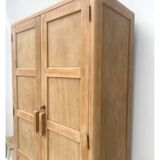 Armoire parisienne