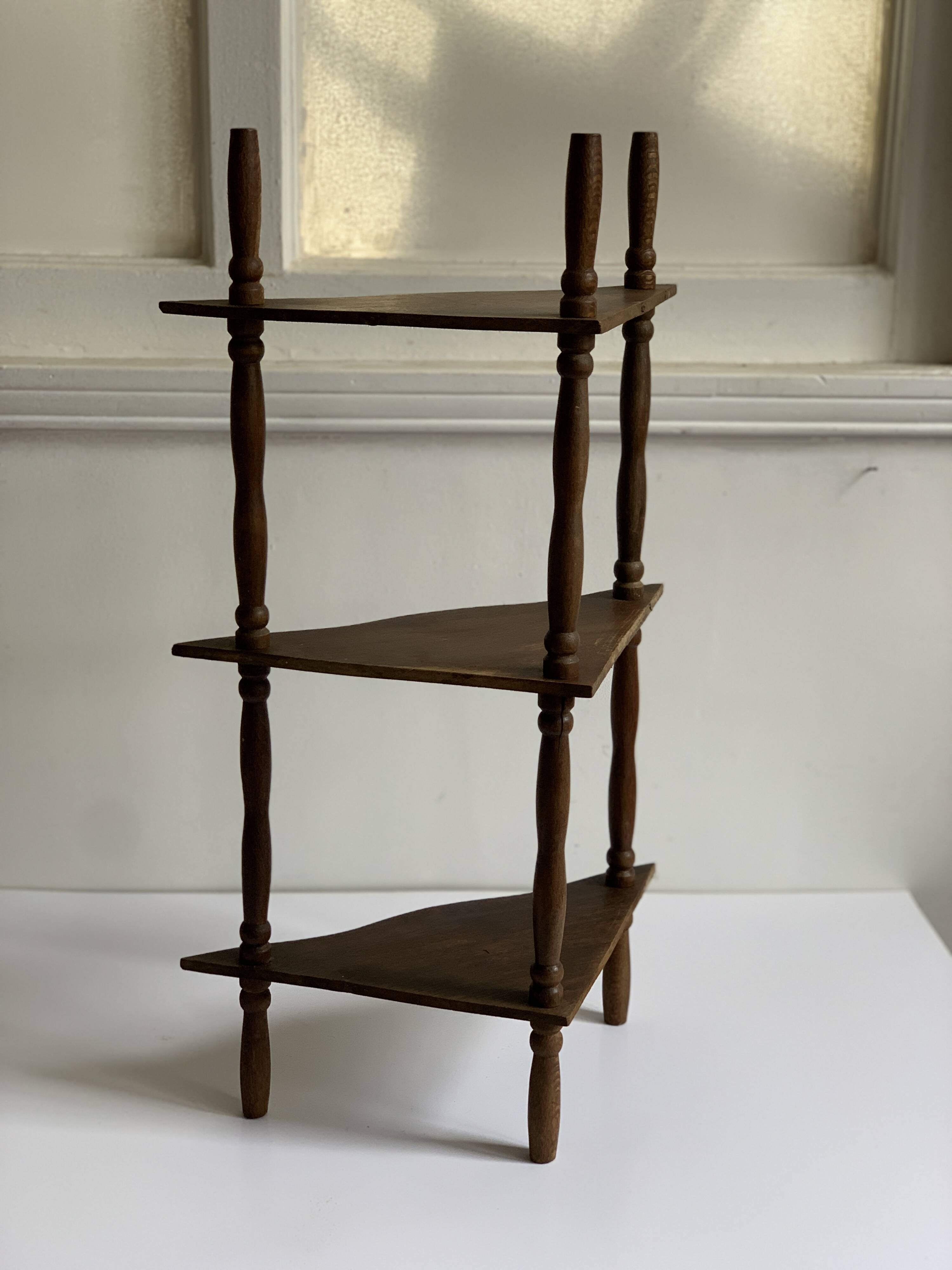 Vintage corner shelf
