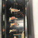Table basse Chinoise avec sculpture et nacre