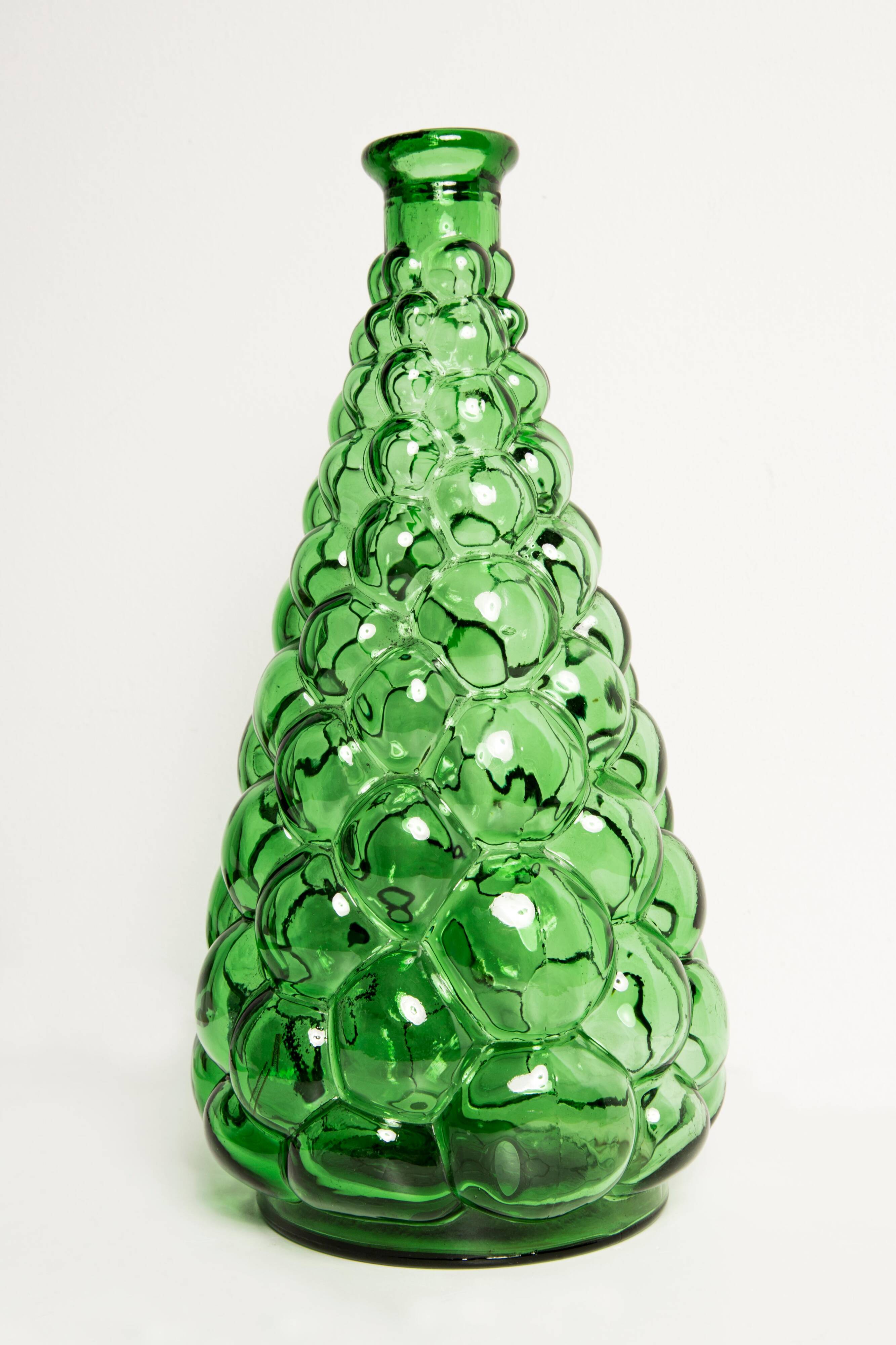 Rare green glass carafe Empoli from the mid-century, Italy, 1960s.