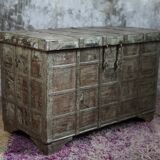 Low chest with iron ornament