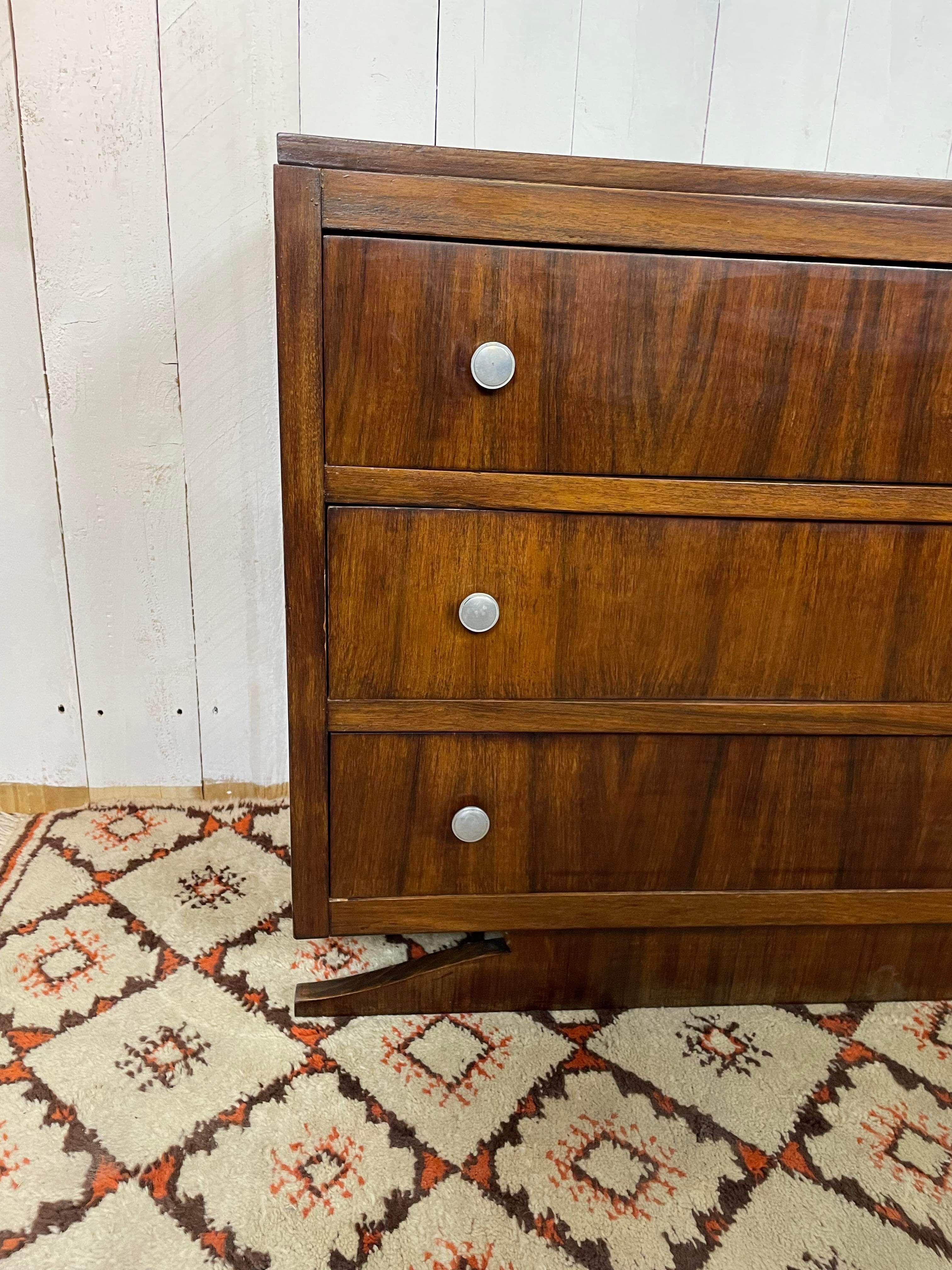Art Deco chest of drawers