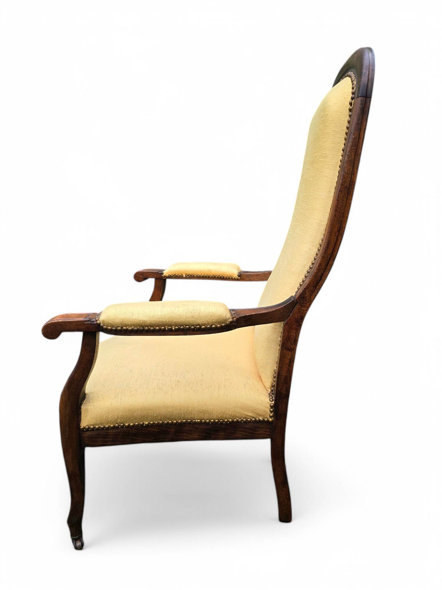 Voltaire armchair in walnut